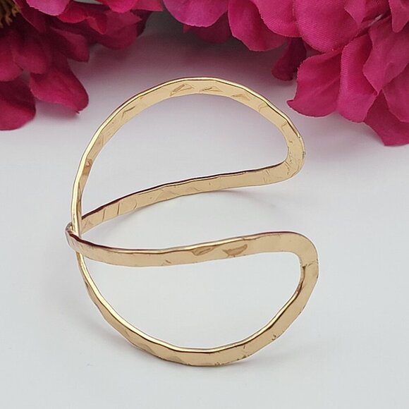 Hammered Gold Tone Open Work Infinity Cuff Bracelet 7 Inch Roman Gladiator - Picture 2 of 5